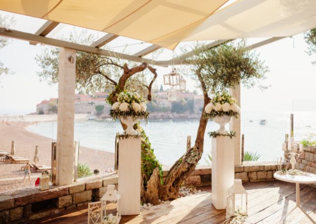 Boutique hotels for wedding — is it worth it?